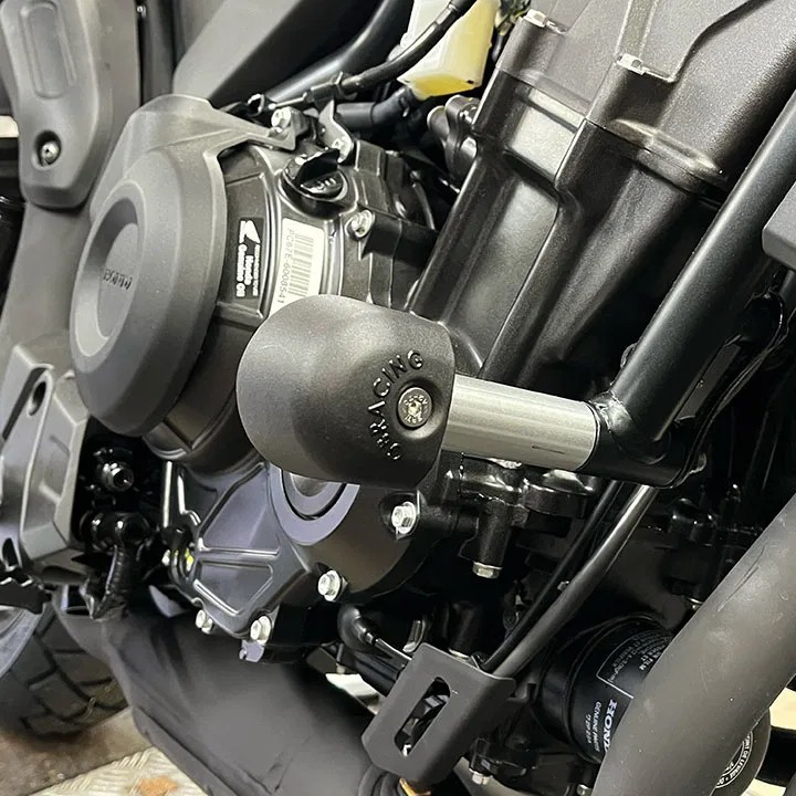 GBRacing フレームスライダー (ストリートXL) SUZUKI GSX-8S (23-25 