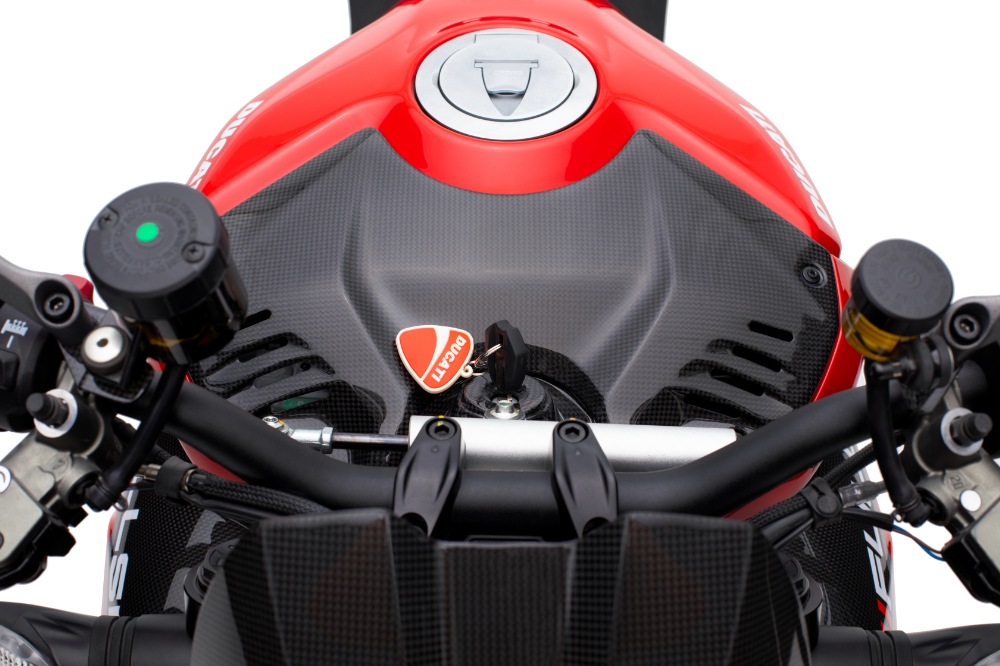 FULLSIX�ʥե륷�å����� �ɥ饤�����ܥ������������å����С���DUCATI STREETFIGHTER V4 (20-)