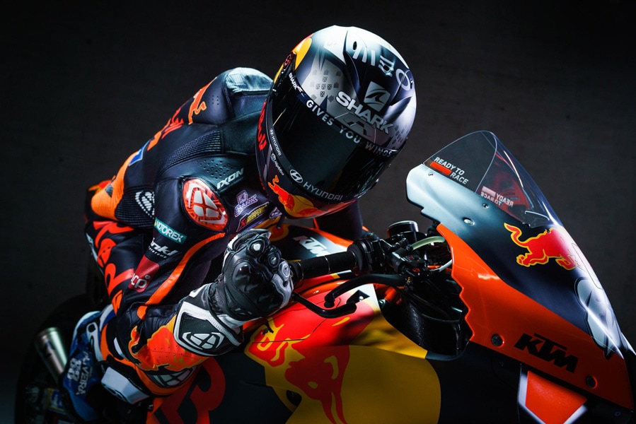 IXON（イクソン）MotoGPグッズ #88 ミゲル・オリベイラ 公式