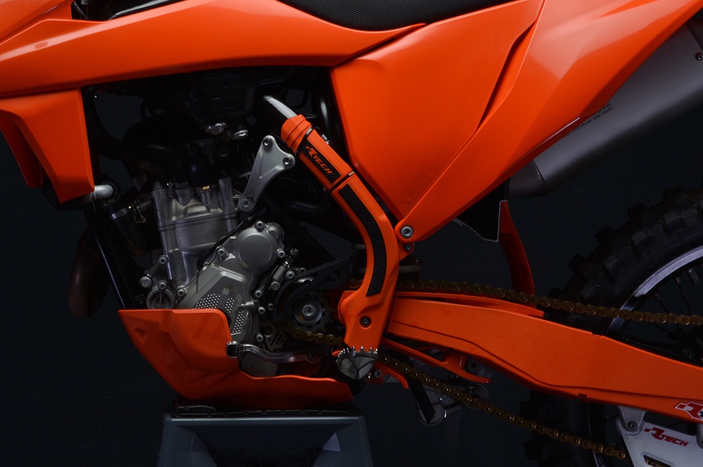 �ں߸˸¤ꥻ����40��OFF��R-TECH(������ƥå��� �ե졼��ץ��ƥ����� �ۥ磻��  KTM  SXF450 FACTORY EDITION (18)