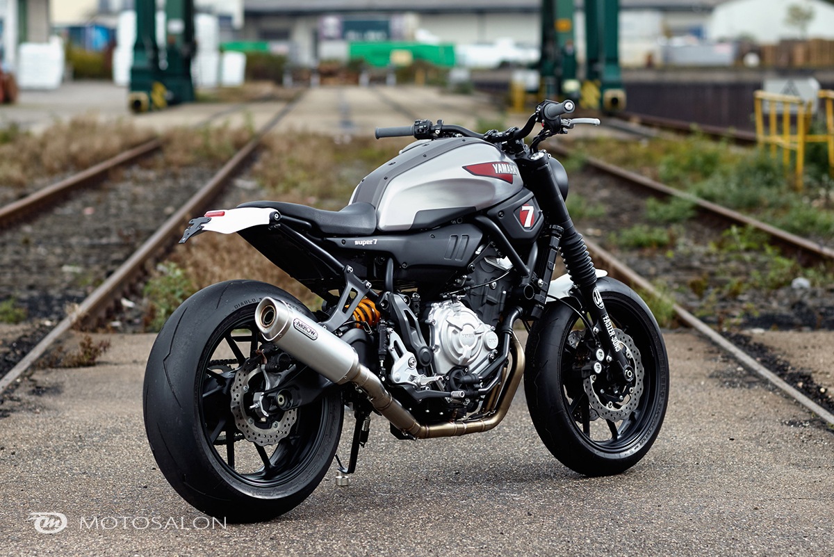 photo XSR700