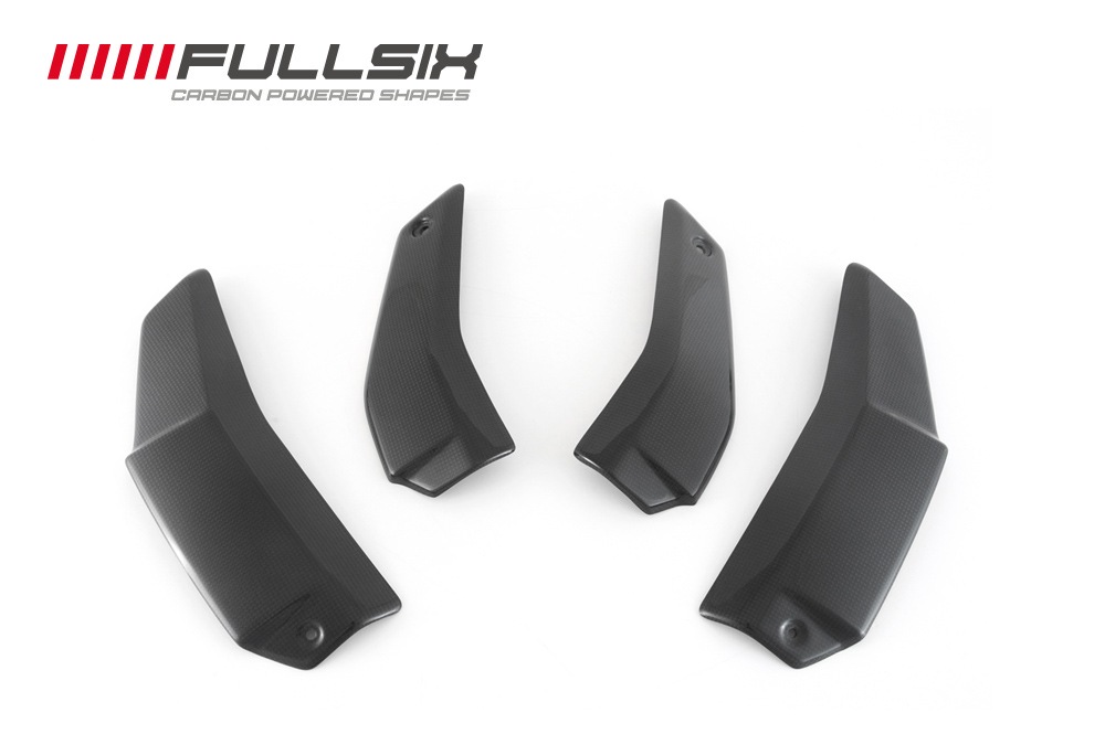 FULLSIX�ʥե륷�å����� �ɥ饤�����ܥ������饸�����������С�4�����åȡ�DUCATI STREETFIGHTER V4 (20-)