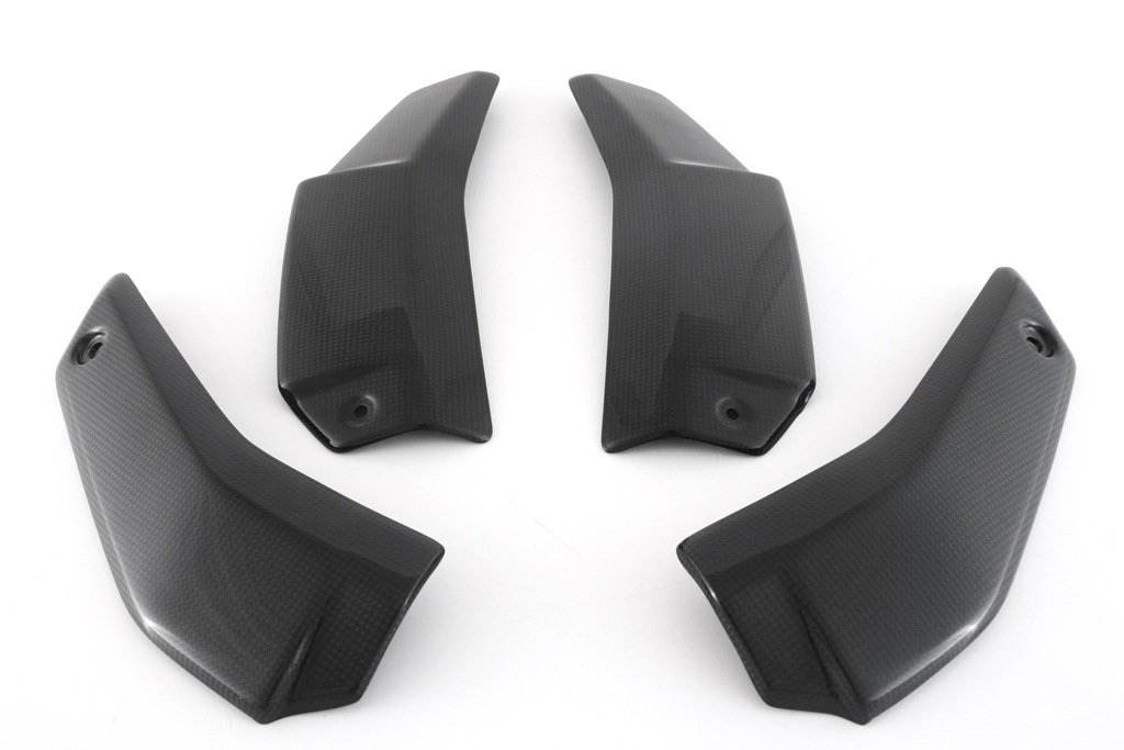 FULLSIX�ʥե륷�å����� �ɥ饤�����ܥ������饸�����������С�4�����åȡ�DUCATI STREETFIGHTER V4 (20-)