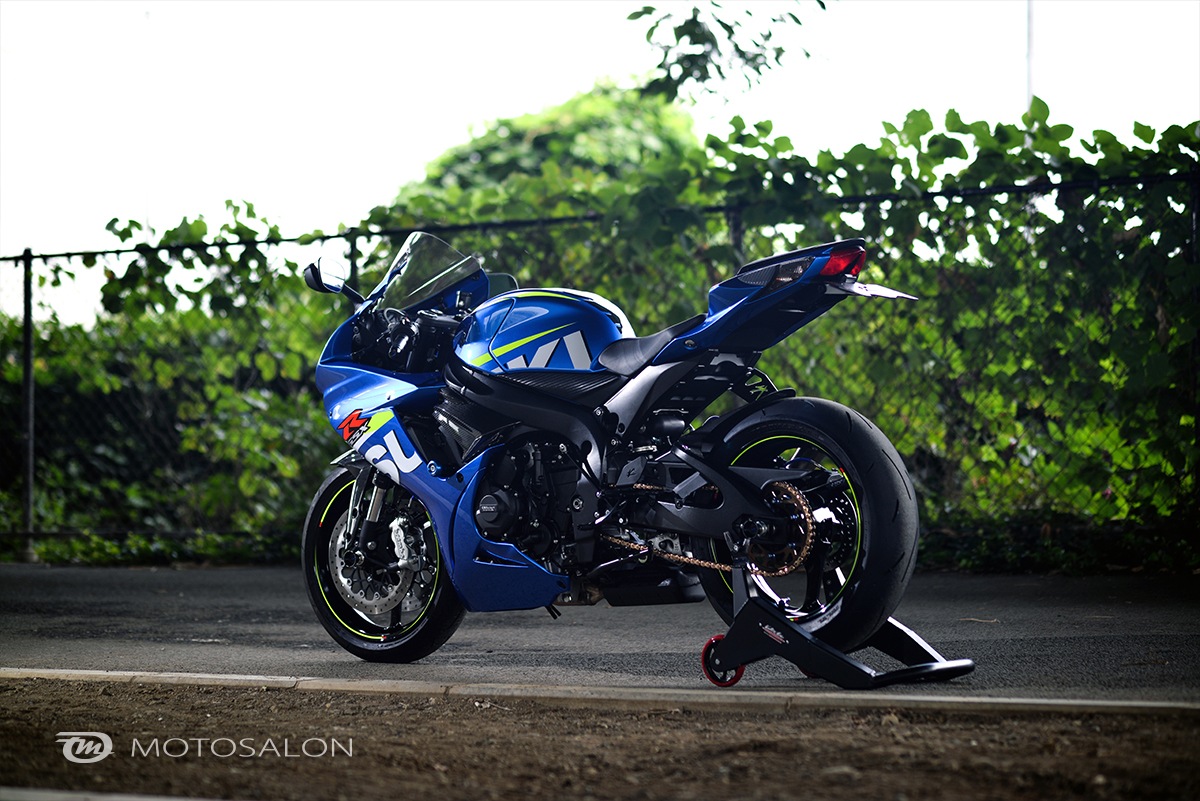 photo-GSX-R600