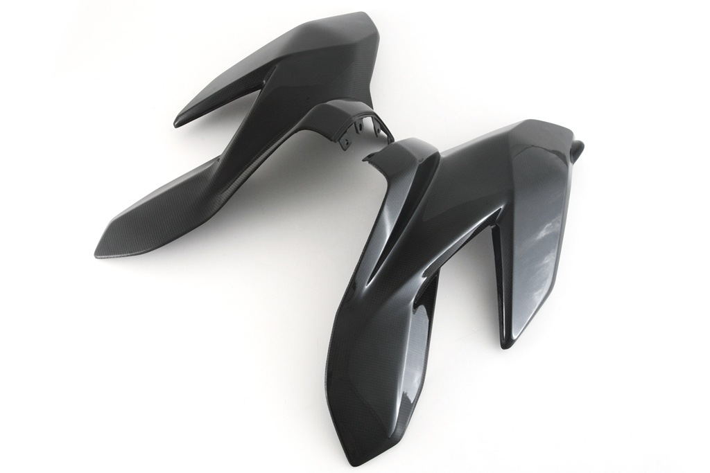 FULLSIX�ʥե륷�å����� �ɥ饤�����ܥ��������åѡ������ɥ����륻�åȡ�DUCATI STREETFIGHTER V4 (20-)