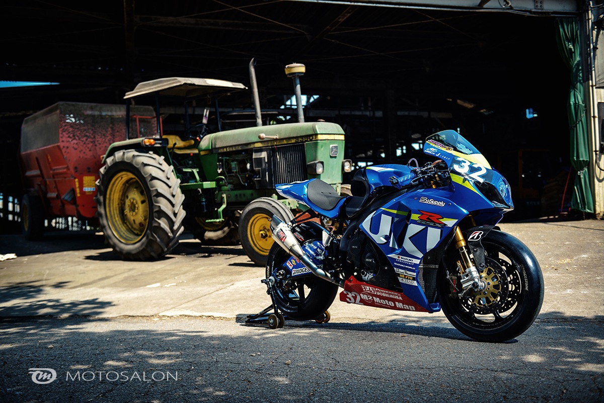 photo-GSX-R1000