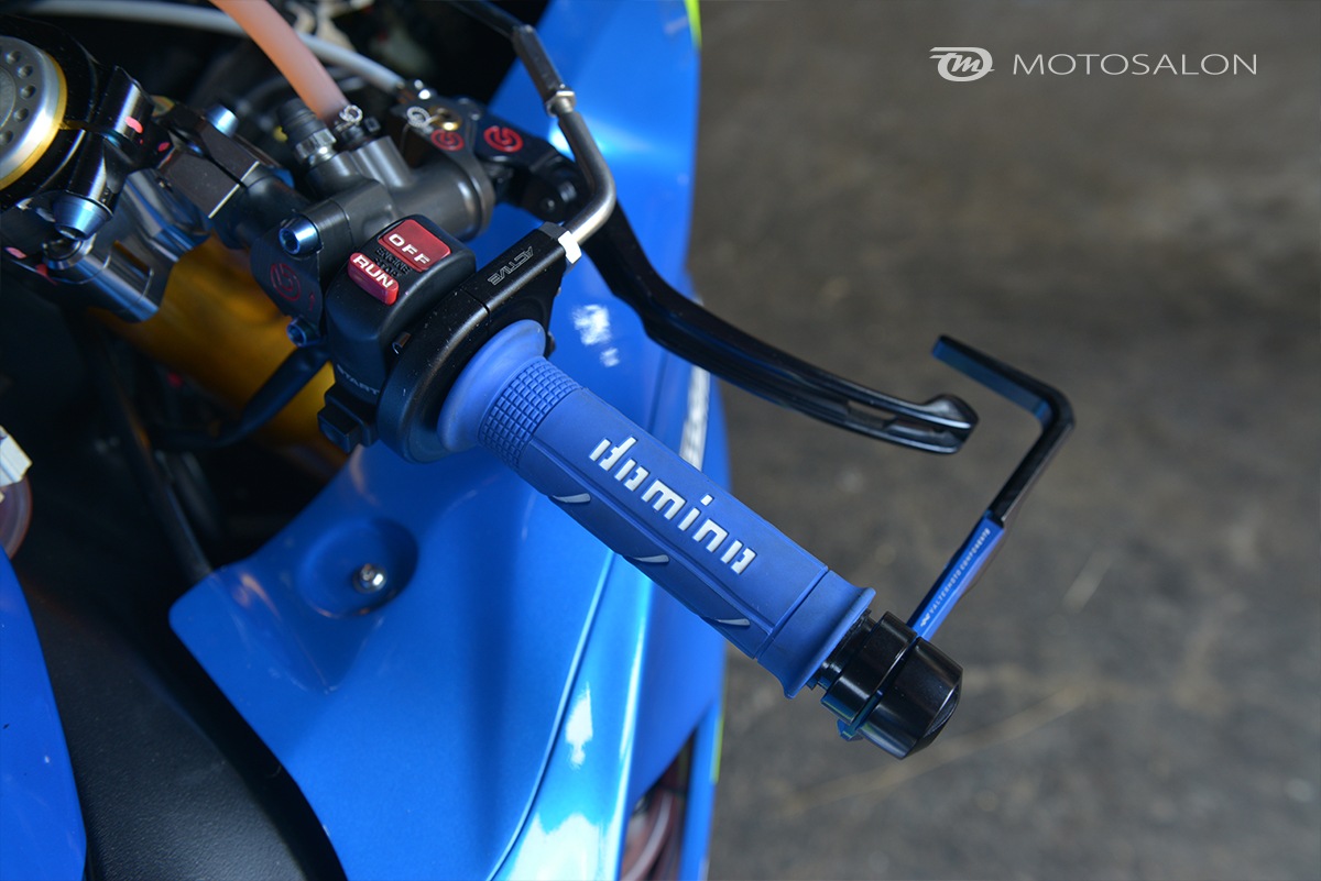 photo-GSX-R1000