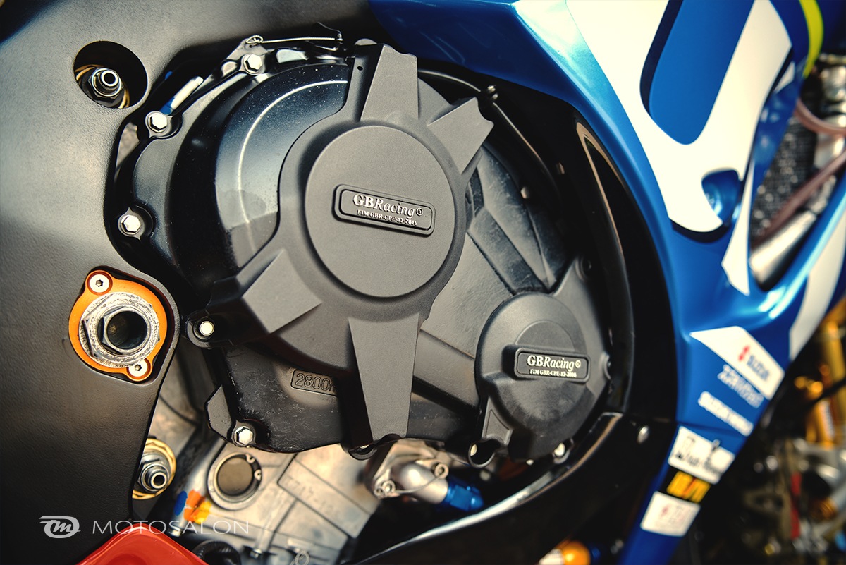 photo-GSX-R1000