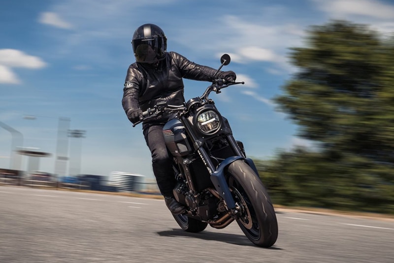 MOTO ペンダントヘッド KEDO（JvB Moto） LEDヘッドライト＆カバーキット YAMAHA XSR900