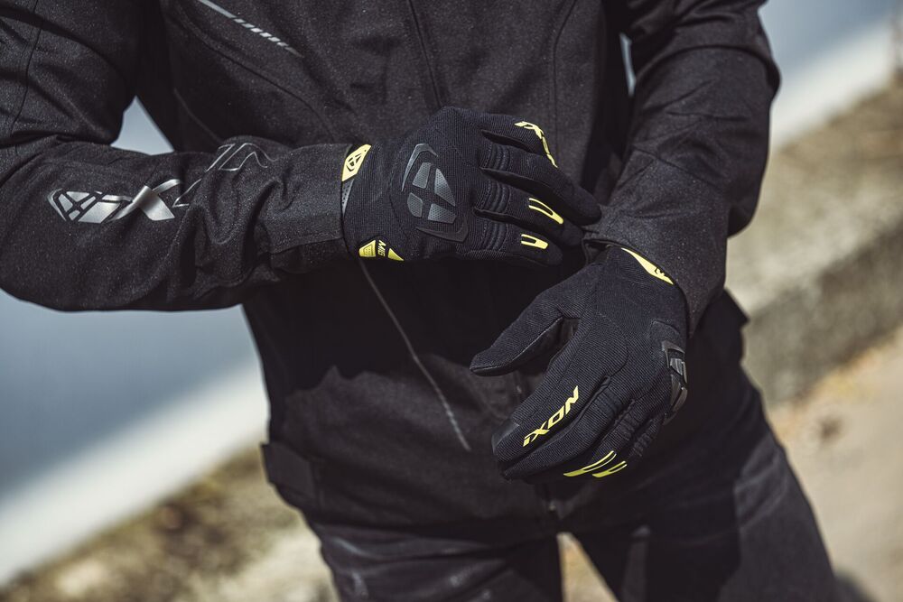 IXON (イクソン) MIG 2 グローブ (BLACK/KHAKI) | IXON/イクソン