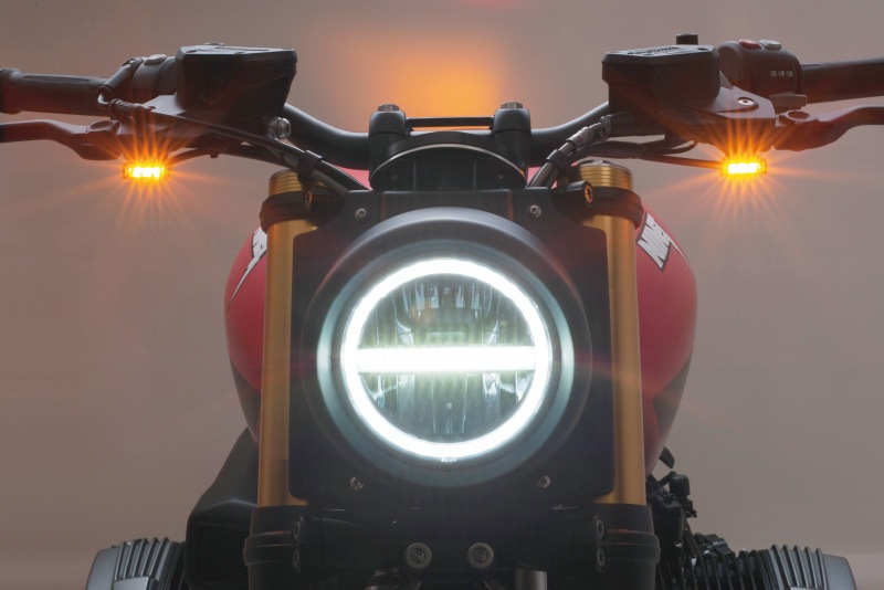 KEDO/JvB Moto �ե������LED�����󥫡���С��ԥ󥯥�󥿥��� BMW R nineT (13-17) / (0A06/0A16) 