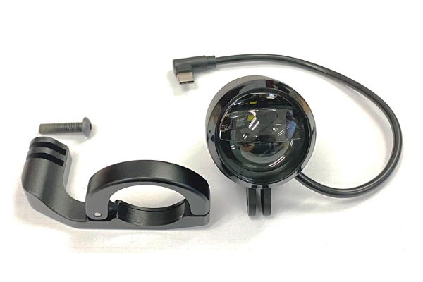 �ե���ȥ饤��(JR1 �б�)������������������������ʼ���3�����ͽ���