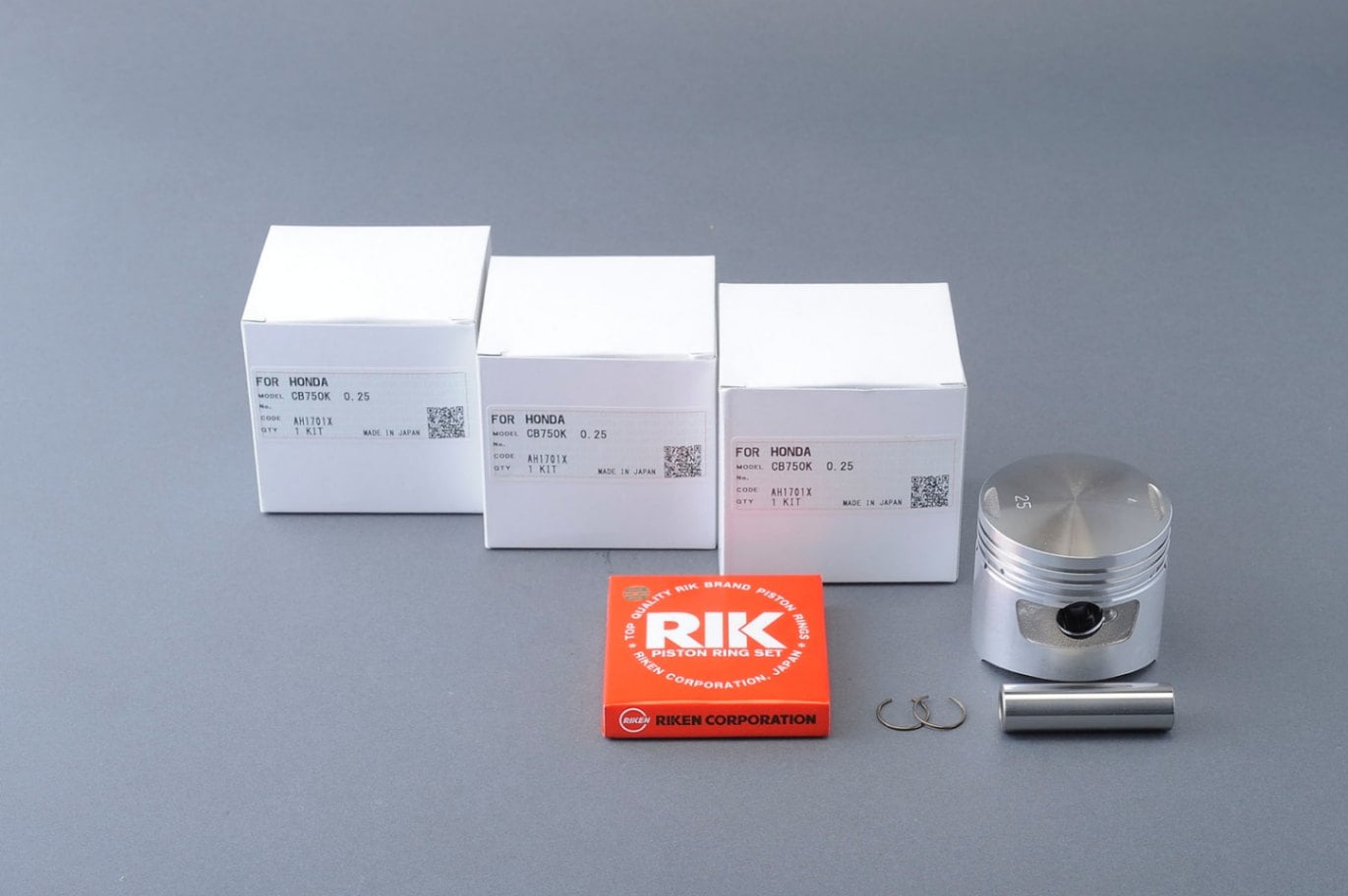 オーバーサイズピストン・ピストンリングセット 0.25　CB750K