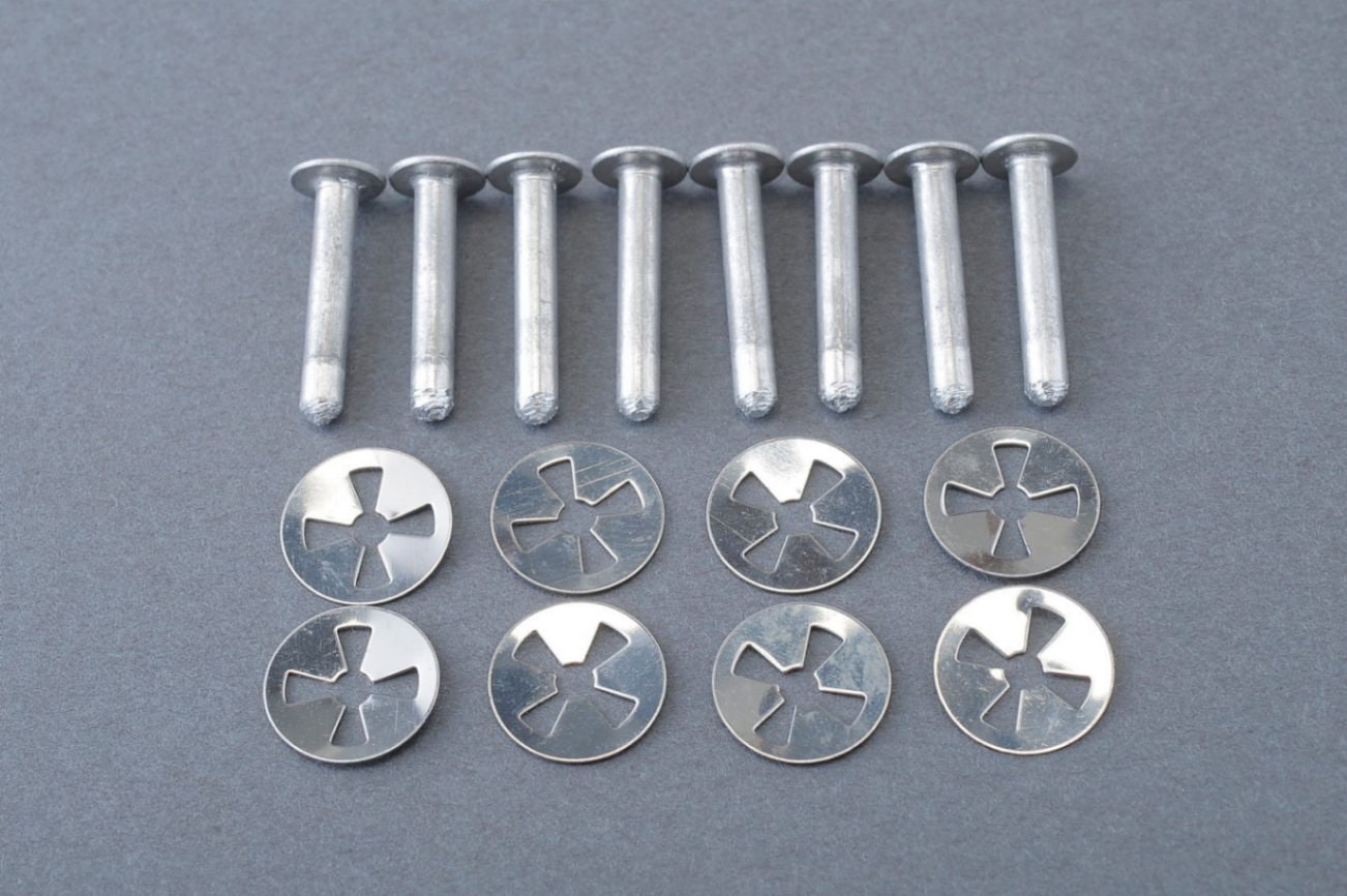 復刻版シート用モールセット用ピン&クリップ　CB750K0