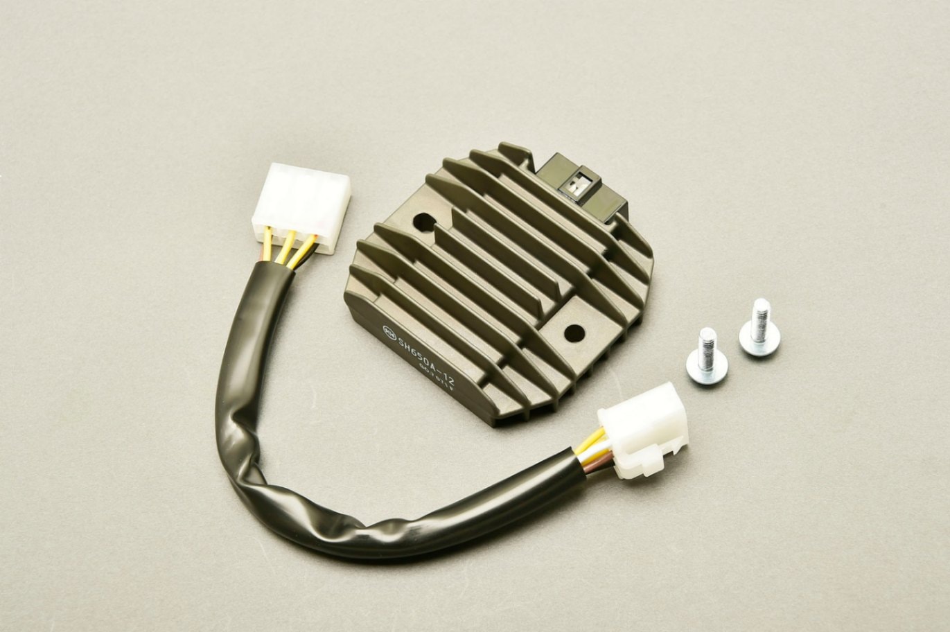 MFバッテリー対応ICレギュレーター　Z1000/1100J.R.GP.GPZ '81-'85