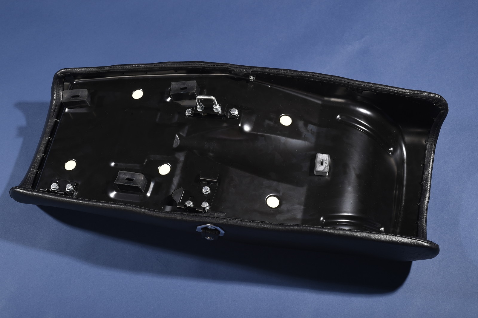 kz1000d　シート KZ1000MkⅡ/Z750FX-1 STDシートASSY（ベルト付属） | シート | 株式