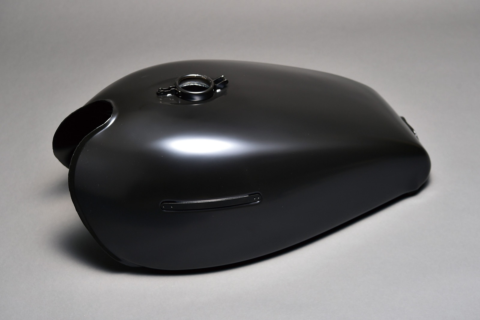 Z1/Z2 タンク ダブルピッチ ペイントベース/カチオン | フューエル