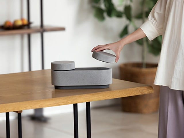 SONY HT-AX7 ホームシアターシステム 置くだけでパーソナルシアターを構築できるソニーの新機軸