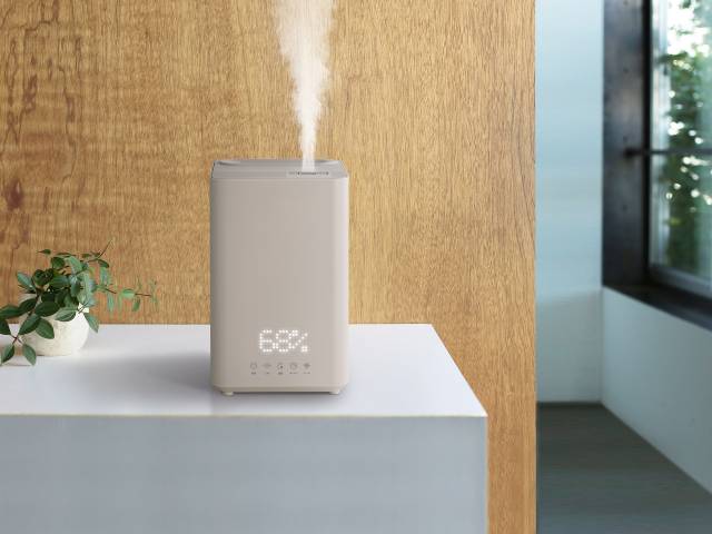 ほぼ未使用】価格交渉OK！スチーム式加湿器 THREEUP THREEUP（スリー