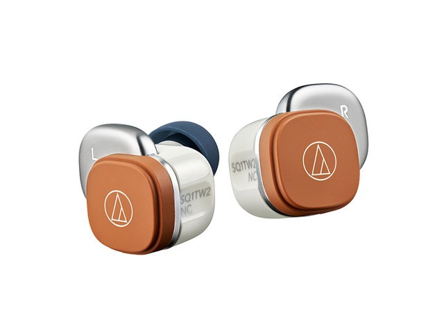 【送料込み】audio-technica ワイヤレスイヤホン ホワイトキャメル ATH-SQ1TW2NC(WCM)