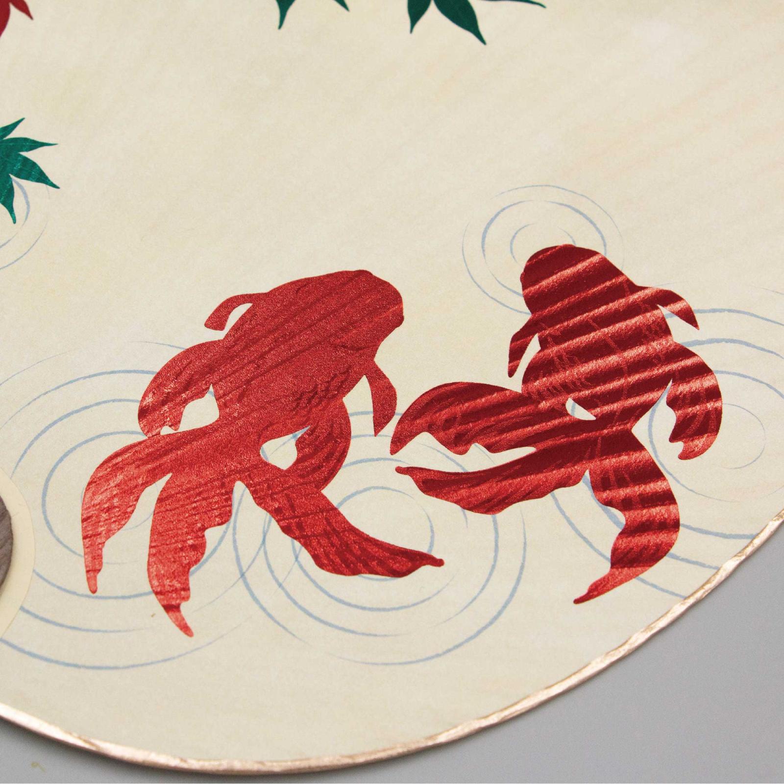 ROKKAKU 箔押し都うちわ 青楓と金魚 R0112602