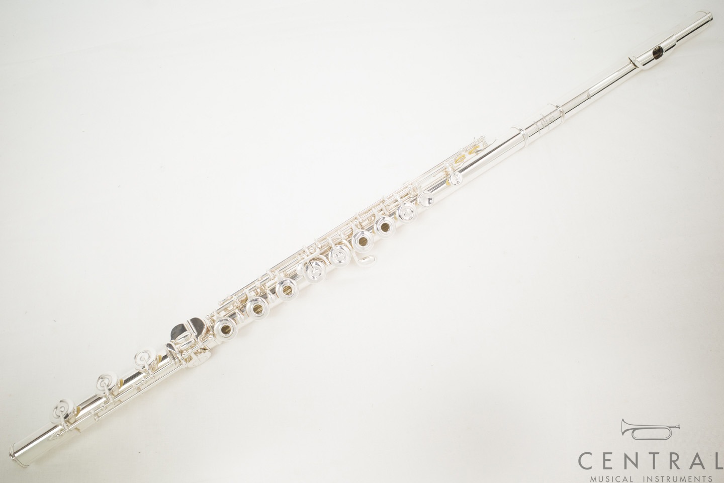 サンキョウフルート セミハンドメイド 総銀製モデル