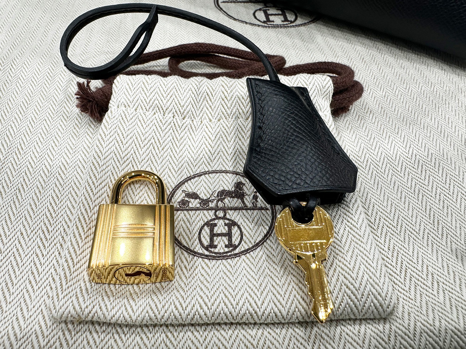 HERMES エルメス バンドゴルフ アルデンヌ ブラック エルメス バーキン