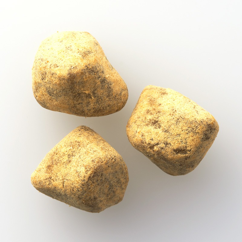 お菓子 だいじょうぶなもの きなこまる 60g 正規品 菊芋 黒胡麻 きなこ棒 身体にやさしい 白砂糖・還元水あめ・人工甘味料・グラニュー糖不使用 食品添加物不使用 きなこたっぷり 甜菜含蜜糖・甜菜オリゴ糖使用 大豆イソフラボン たかくら新産業