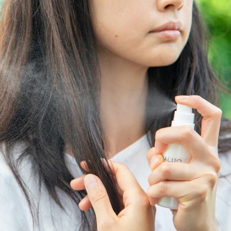 ヘアミスト NALUQ オイルインヘアミスト 100ml 無添加 二層式 正規品 国内産 ナチュラル 天然 北海道産原料 ベルガプテンフリー オーガニック認証原料 アカエゾマツ・シラカバウォーター ボディローション 化粧水 スタイリング剤 ナルーク フプの森