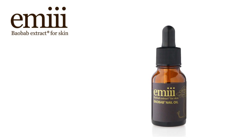ネイルオイル emiii エミィ バオバブネイルオイル 8ml 正規品 ローズ＆ラベンダーの香り クロモジ オーガニックバオバブ種子オイル 日本製 ネイルケア 指先・爪用美容液 高保湿 天然 ナチュラル ノンケミカル 目元・口元・唇にも使える 植物由来原料
