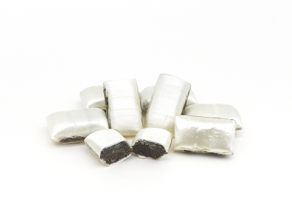 きなこ飴 マルシマ 黒ごまきなこ飴 80g（個包装込み）正規品 きな粉菓子 伝統菓子 有平糖 サクサク食感 自然派おやつ 懐かしい味 無添加 純正食品 マルシマ