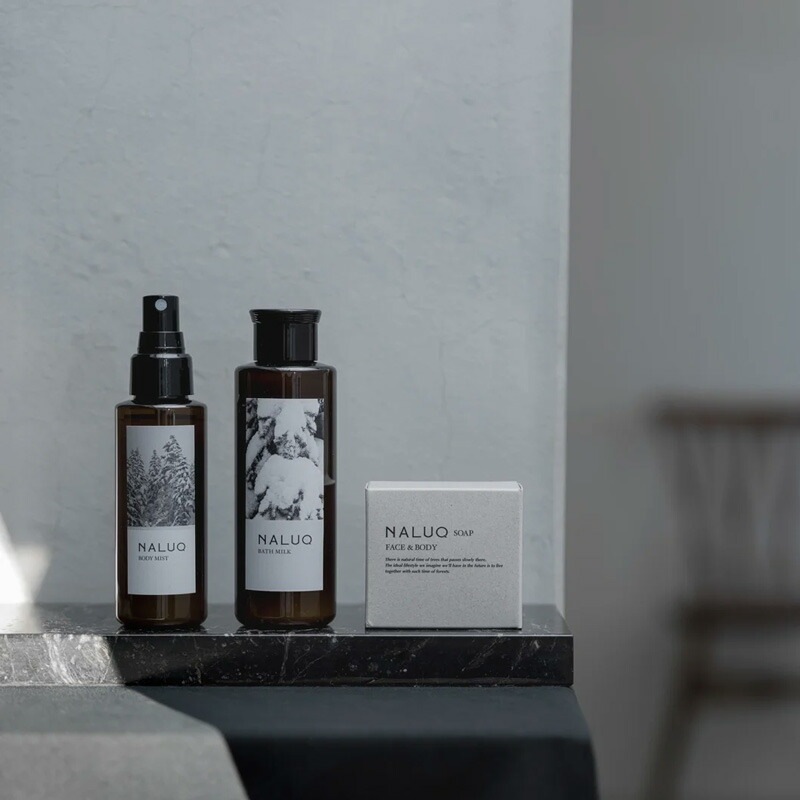ボディスプレー NALUQ ボディミスト 100ml 無添加 正規品 国内産 人工香料不使用 ナチュラル 天然 北海道産原料 シラカバウォーター ツボクサ葉エキス シラカバ新芽エキス アロエベラ液汁 セイヨウシロヤナギ樹皮エキス モミの森の香り ナルーク フプの森