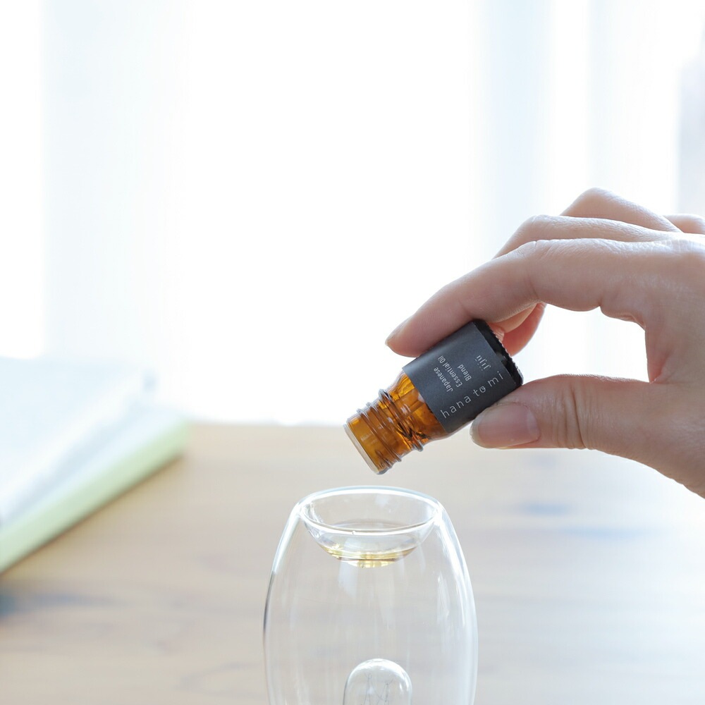 エッセンシャルオイル ハナトミ hana to mi エッセンシャルオイル 3ml 正規品 無添加 ナチュラル ノンケミカル 自然 香り オーガニック 植物療法士 ブレンドエッセンシャルオイル 精油 アロマテラピー
