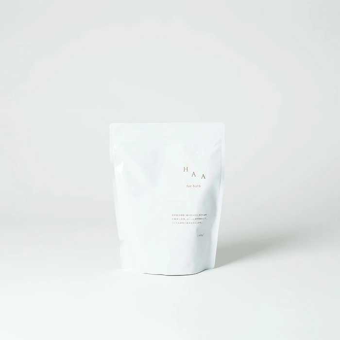 入浴剤 HAA 薬用入浴剤 HAA for bath 大容量 900g 正規品 医薬部外品 無香料 湯の花 別府温泉 湯の花エキス 温泉の素 白濁湯 にごり湯 温浴 バスタイム お風呂 バスグッズ リラックスタイム 自宅用 日常使い 日本製 ハー
