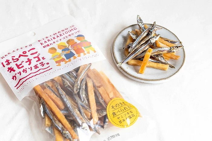 おやつ イワシビル はらぺこキビナゴとかりかりお芋 40g 正規品 きびなご 芋けんぴ さつまいも 魚おやつ おつまみ 国産 素材おやつ 下園薩男商店