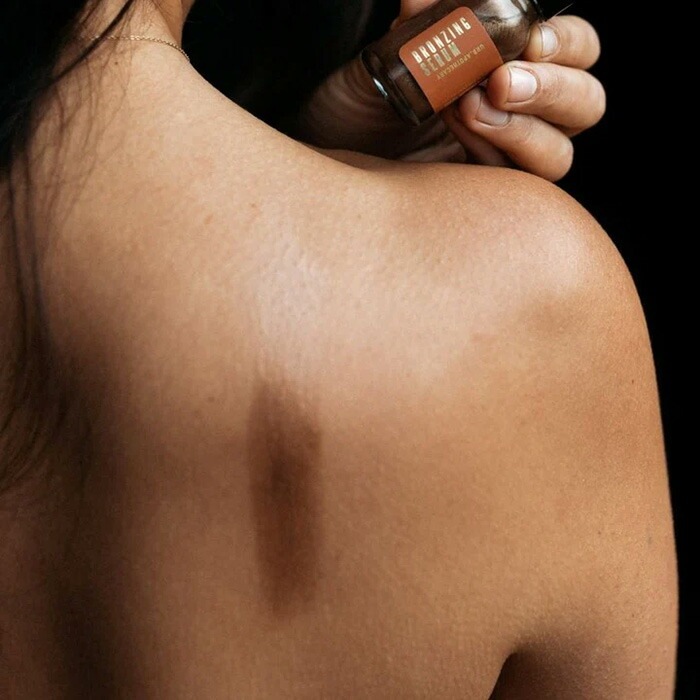 ブロンザー アーブアポセカリー イルミネイティングセラム（ブロンザー） 10mL オーガニック 無添加 正規品 天然 ナチュラル ノンケミカル 自然 URB APOTHECARY メイク