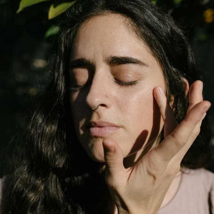 ハイライト アーブアポセカリー イルミネイティングセラム（ハイライト） 10mL オーガニック 無添加 正規品 天然 ナチュラル ノンケミカル 自然 URB APOTHECARY メイク