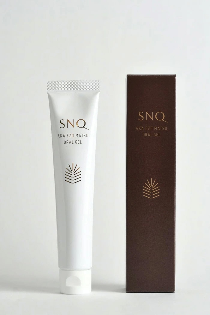 歯磨き粉 SNQ スンク アカエゾマツ 歯磨きジェル 50g 正規品 ナチュラル 天然由来成分 抗菌 消臭 泡立たない歯磨き粉 研磨剤・発泡剤不使用 口腔ケア 歯ぐきケア 虫歯 歯周病 口臭ケア ホワイトニング すっきり 赤蝦夷松 北海道