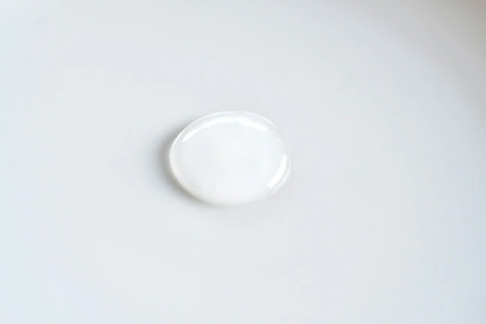歯磨き粉 SNQ スンク アカエゾマツ 歯磨きジェル 50g 正規品 ナチュラル 天然由来成分 抗菌 消臭 泡立たない歯磨き粉 研磨剤・発泡剤不使用 口腔ケア 歯ぐきケア 虫歯 歯周病 口臭ケア ホワイトニング すっきり 赤蝦夷松 北海道