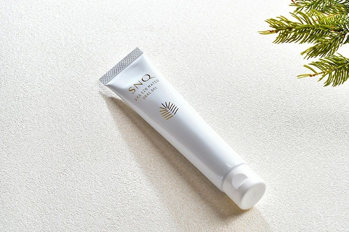 歯磨き粉 SNQ スンク アカエゾマツ 歯磨きジェル 50g 正規品 ナチュラル 天然由来成分 抗菌 消臭 泡立たない歯磨き粉 研磨剤・発泡剤不使用 口腔ケア 歯ぐきケア 虫歯 歯周病 口臭ケア ホワイトニング すっきり 赤蝦夷松 北海道