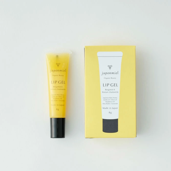 リップグロス ジャポンミエル オーガニックはちみつリップジェル 8g 購入金額別特典あり 保湿 ナチュラル ノンケミカル 鉱物油 石油由来成分 パラベン フェノキシエタノール 紫外線吸収剤 合成香料 合成着色料不使用 リップ下地 天然 自然 japonmiel