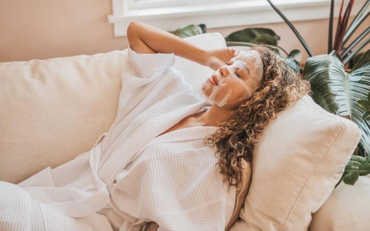 パック オーガニック  オーガエイド エッセンスモイストマスクBOX（4枚） フェイスマスク 無添加 正規品 天然 ナチュラル ノンケミカル 自然 ORGAID 植物由来 エイジングケア アルコールフリー 無香料