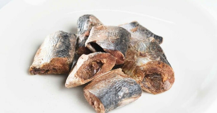 ペットフード 無添加 ヘルシーアニマルズ 北海道産イワシ フリーズドライ【犬・猫用】 15g 無添加 無着色 植物発酵酵素 たもぎ茸配合 犬用おやつ 猫用おやつ オーガニック 無添加 正規品 天然 ナチュラル 自然 北海道 ペット用ごはん 鰯