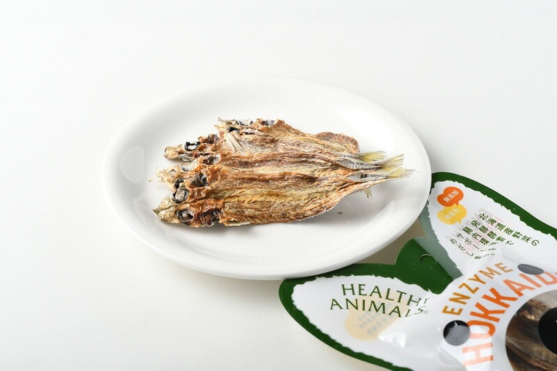 ペットフード 無添加 ヘルシーアニマルズ 北海道産小あじ 【犬・猫用】 14g 無添加 無着色 植物発酵酵素 たもぎ茸配合 犬用おやつ 猫用おやつ オーガニック 無添加 正規品 天然 ナチュラル 自然 北海道 ペット用ごはん 鯵