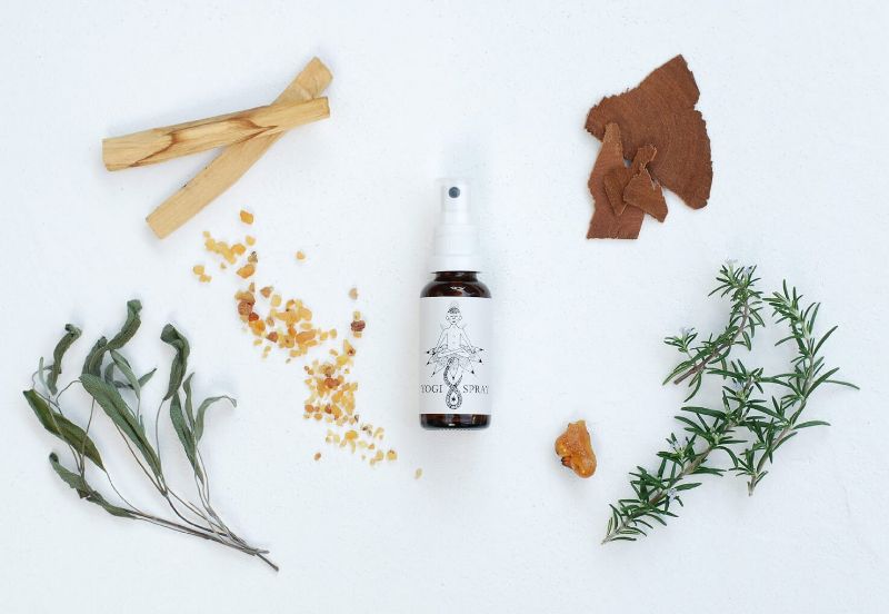 ルーム スプレー 無添加 ムーンソープ ヨギスプレー 30ml オーガニック 正規品 ヨガ ノンケミカル MOONSOAP