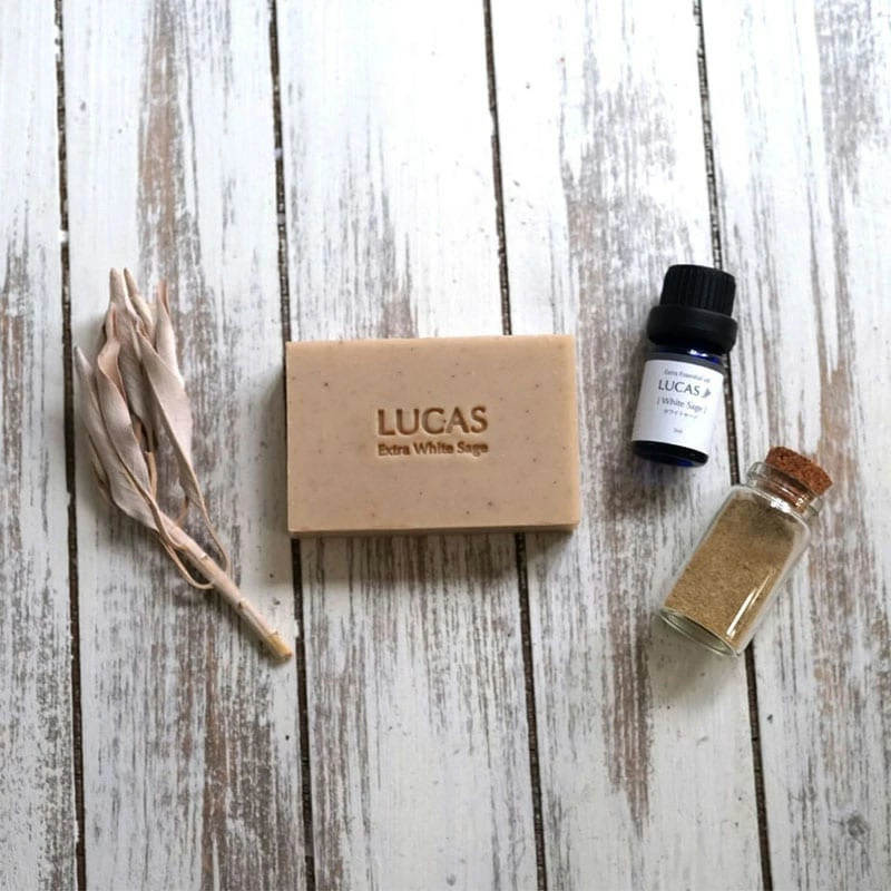 石鹸 ルカス LUCAS ホワイトセージ ソープ 80g 正規品 天然由来成分 全身浄化用石けん 浄化石けん 無添加石けん ボディソープ マインドフルネス 浄化