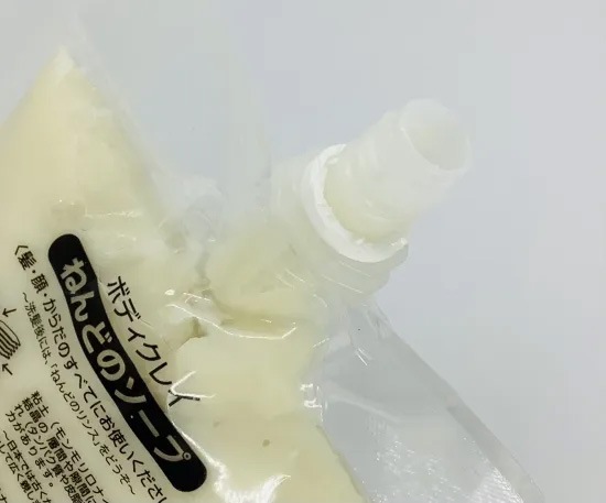 石けん Body Clay ねんどのソープ 300g ボディクレイ 正規品 国内産 洗顔料 フェイスソープ ボディソープ シャンプー 染み抜き 添加物不使用 低刺激 天然 ナチュラル 自然 植物エキス配合 クレイ モンモリロナイト カオリン ユーカリの香り