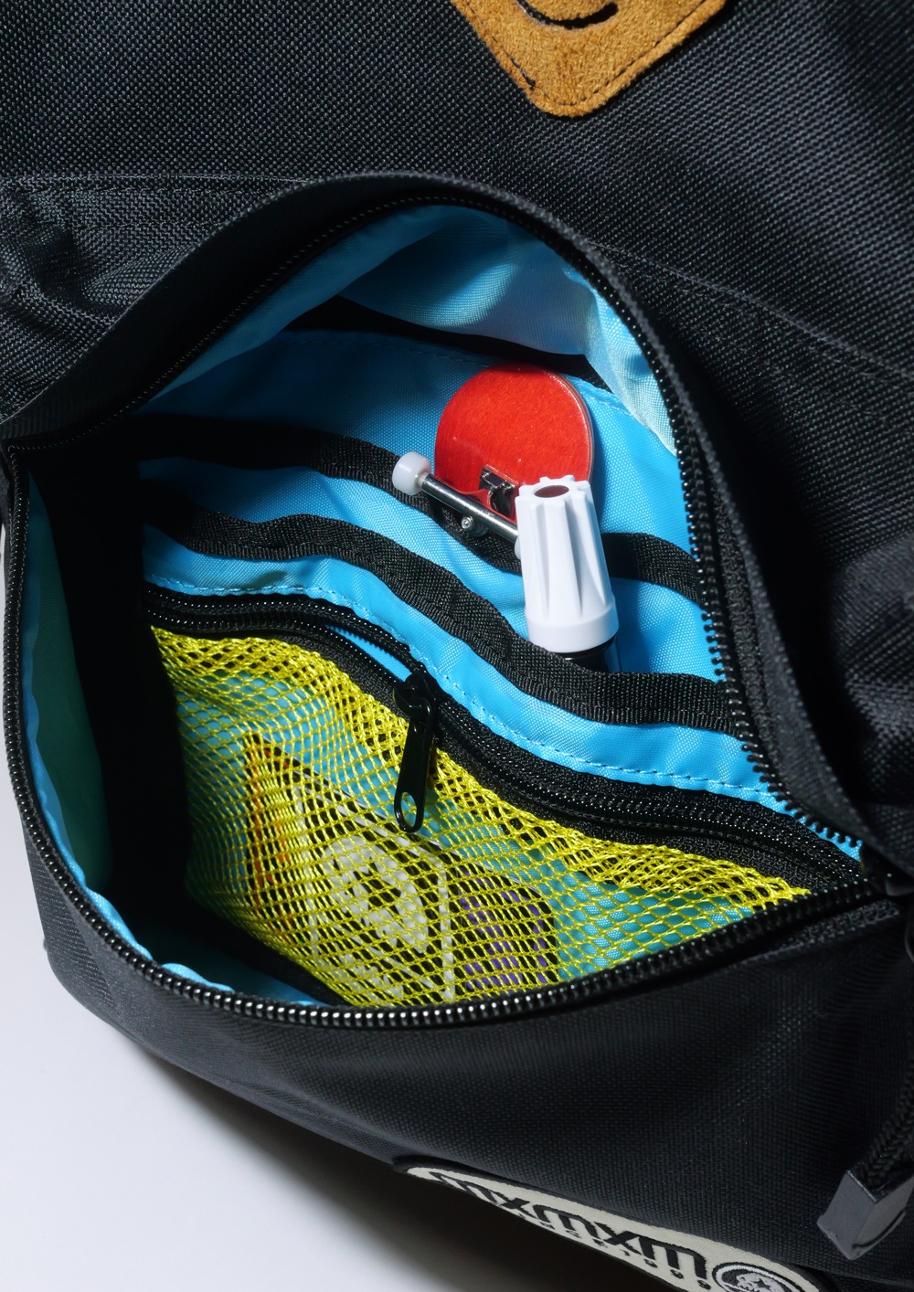 予約・5月納期] MAGICAL MOSH BACKPACK | ALL ITEMS | MxMxM WEBSHOP