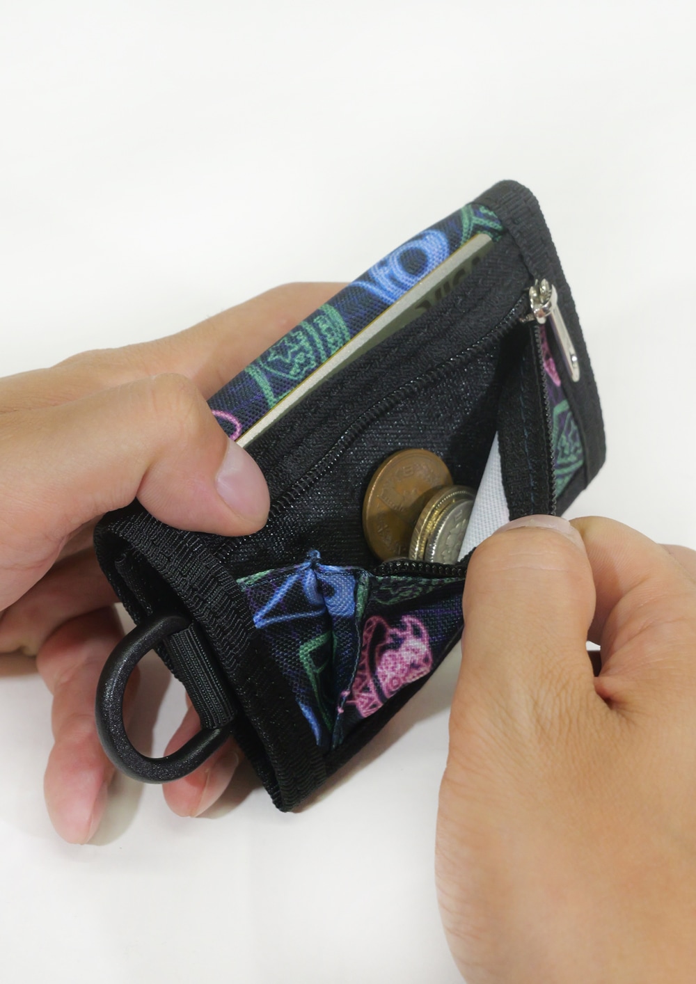 小物 VAGA x MxMxM \"MUNCH FOODS\" NANO WALLET VAGA x MxMxM 