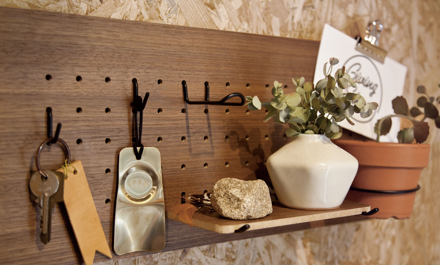 PEG WALL / Walnut(SS)